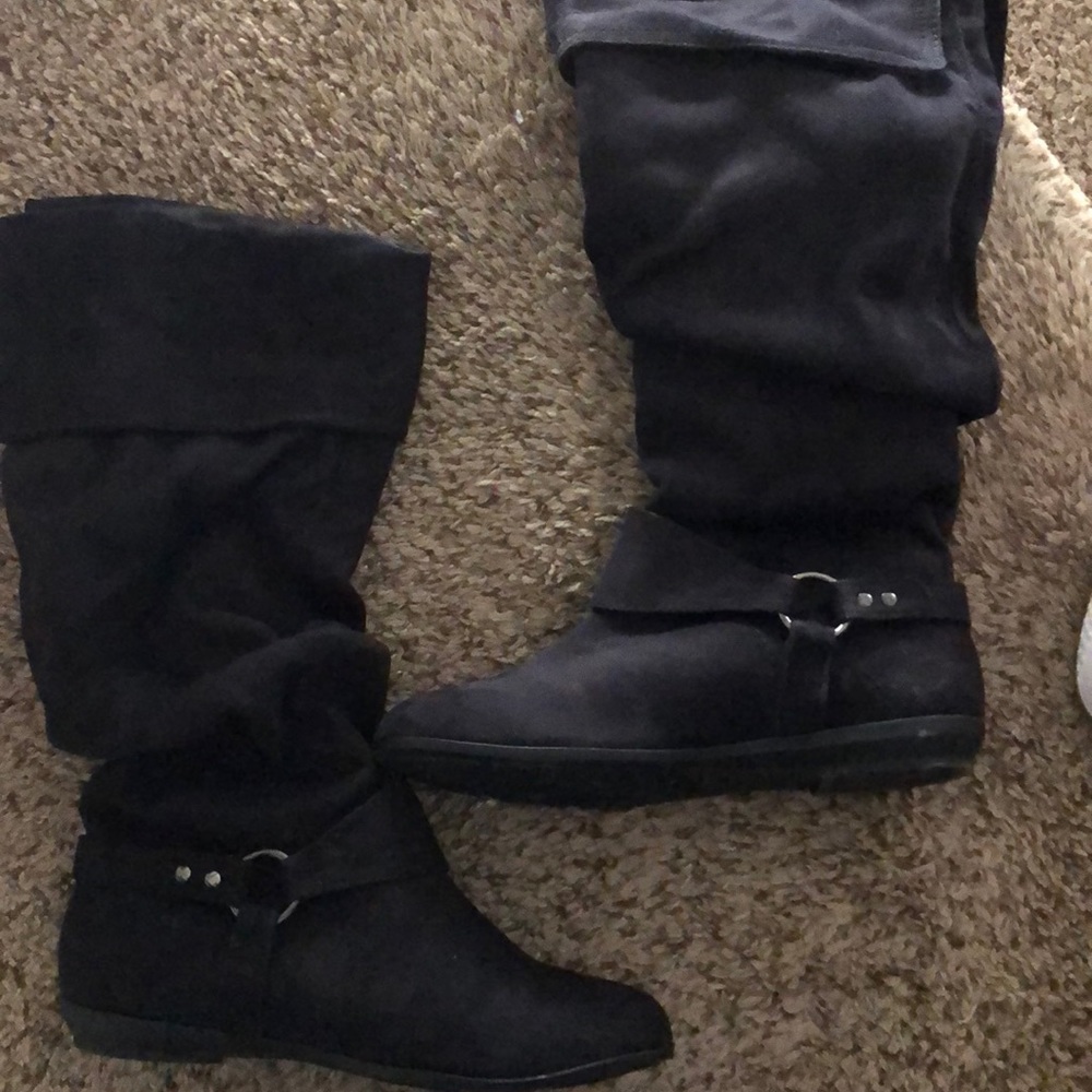 Black suede boots
